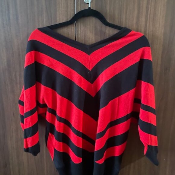 Premise Studio Red & Black Chevron Stripe Sweater | Size M - Picture 1 of 3